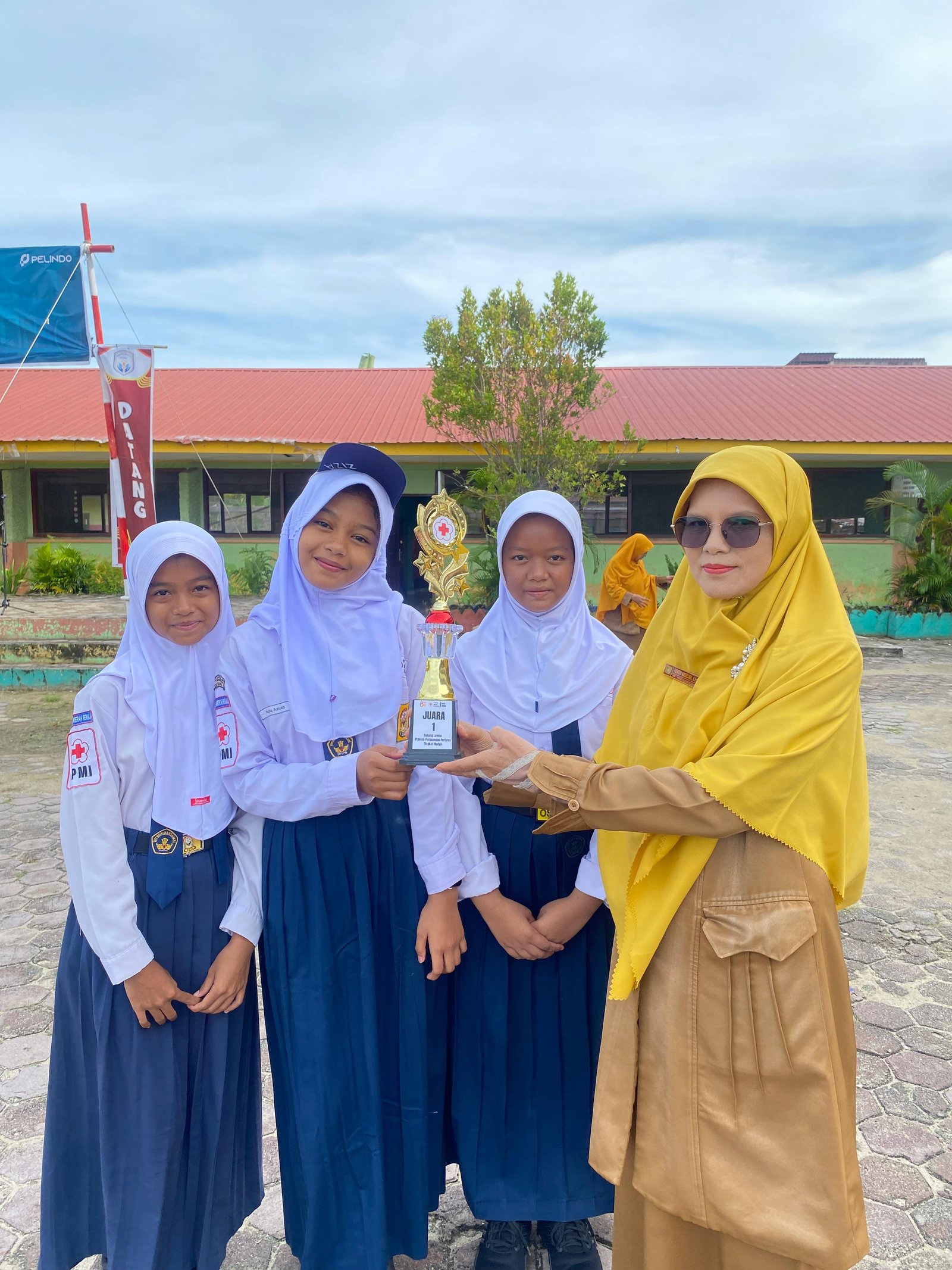 LOMBA PERTOLONGAN PERTAMA (HUT PMI KE 80)